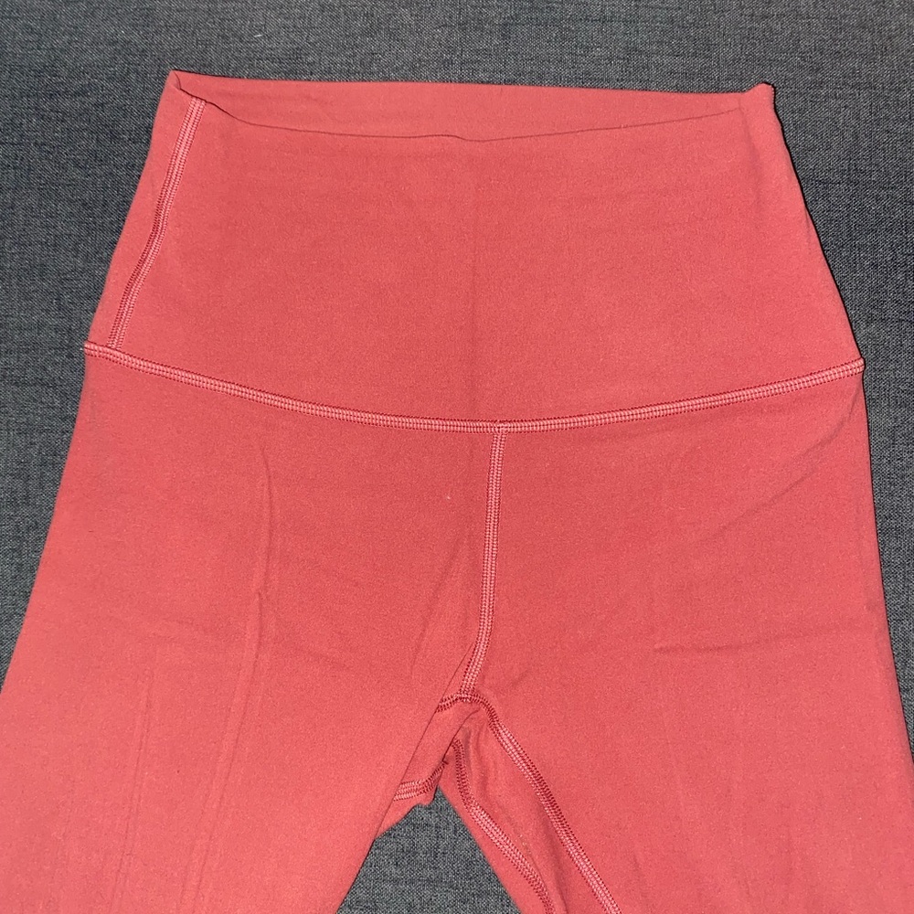 Lululemon Align High Rise 28”